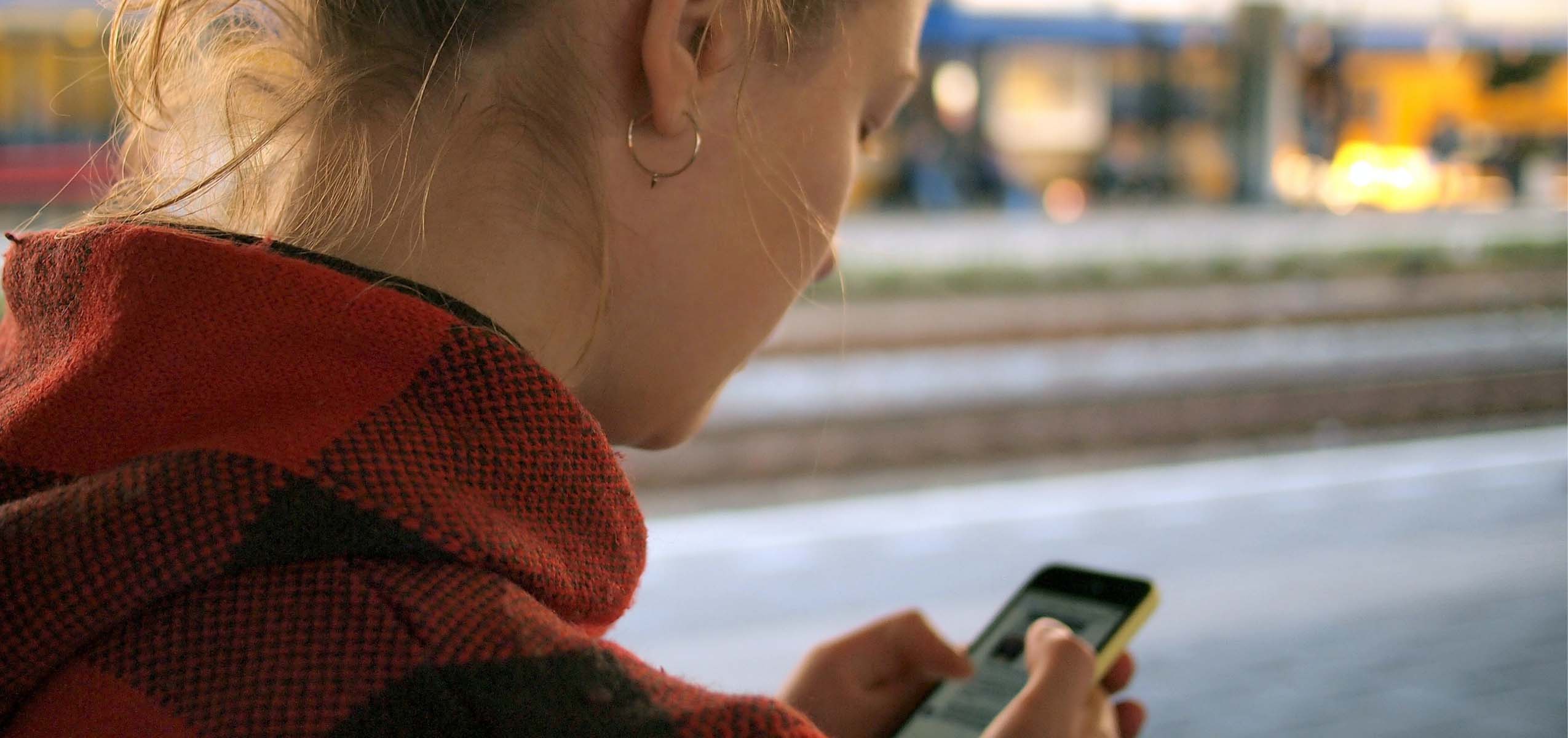 Avoin chat mielenterveysomaisille tarjoaa vertaistukea nimettömänä ja missä vain